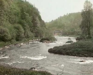 Oberwiesenthal : Oberes Elstertal bei Elsterberg. Talabschnitt der Weißen Elster. Blick flußabwärts