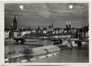 Bremen, Kaiserbrücke und Altstadt