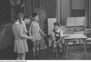 Kindergärten. Verschiedenes, Oktober 1968