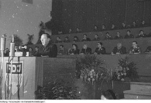Leipzig, Landesfunktionärs-Konferenz der Freien Deutschen Jugend (FDJ), Porträt Horst Schröder, 4. Februar 1951