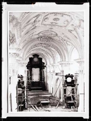 Schloßkirche innen nach Osten, Wiederaufbau 1951