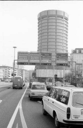 Basel: Turmhaus Bank für Internationalen Zahlungsausgleich
