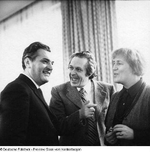 Internationale Kommunalpolitiker: Vorbereitungskommision? für das 9. Kolloquium (1972.03); Uno Vereinigung im Rathaus (1972.03.20); Schwedische Kommunalpolitiker mit Böhme (1972.07); Wrozlawer Stadtverordnete (1972.12); Ostrawa (1973.05); Präsident der französischen Abgeordneten (1974.01)