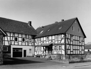Fachwerkwohnhaus; Alsfeld, Kasseler Straße 28