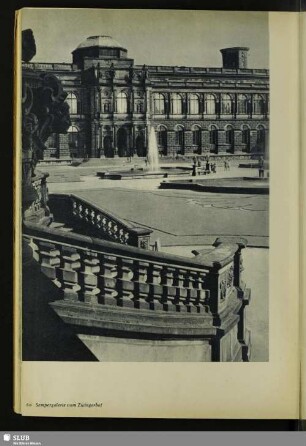 60 Sempergalerie vom Zwingerhof
