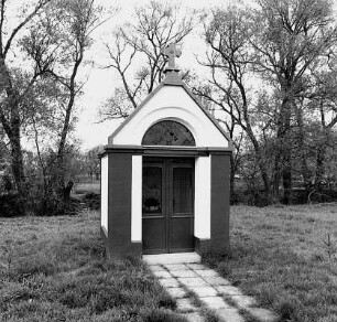 Kapelle; Wöllstadt, Hinter den Erlen (Kapellenweg)