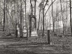 Drei Grabmale der Familie zu Stolberg-Stolberg und von Nochow