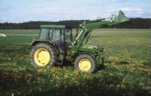 Fotografie: Traktor, Frontlader, Zubehör