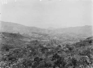Talansicht : Blick auf das Tal von San Isedro