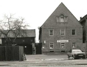 Pirna-Copitz, Oberer Platz 11. Wohnhaus (1851/1900)
