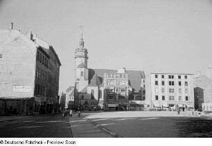 Blick auf die Nikolaikirche mit Hauptturm