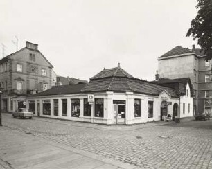 Korngasse, Platz der Oktoberopfer