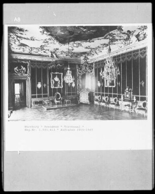 Ehemalige fürstbischöfliche Residenz — Südliche Kaiserzimmer & Appartement des Kaisers — Thronsaal & Raum 7