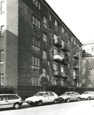Dresden-Neustadt, Gehestraße 1 a-d/Eisenberger Straße 16 und 18/Hallesche Straße 2/Erfurter Straße. Wohnanlage des Kleinwohnungsbauvereins (1911)