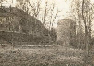 Riesa. Ehemaliges Benediktinerinnen-Kloster. Nordflügel und Wehrturm