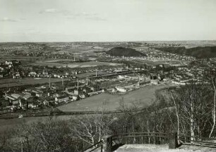 Freital : Freital. Blick vom Windberg-Denkmal nach Nordwesten auf Neudöhlen und Altdöhlen