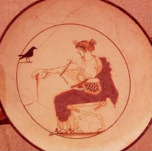 Delphi. Archäologisches Museum. Hellgrundige Kylix