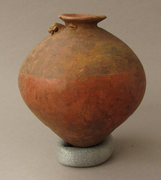 Clay vessel