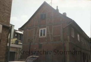 Mühlenplatz 3a: ehemaliger Futtermittelspeicher: Giebelseite mit Fachwerk