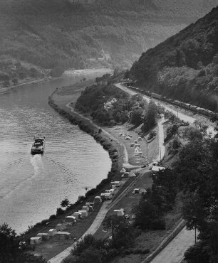 Archivfotografie "neckar_landschaft_13161"