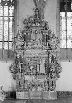 Epitaph für Caspar von Schönberg II. und seine Frau : Uriel Eckhardt (1582-1612). Epitaph für Caspar von Schönberg II. (gest. 1605) und seine Frau, Sandstein, farbig gefaßt, um 1605
