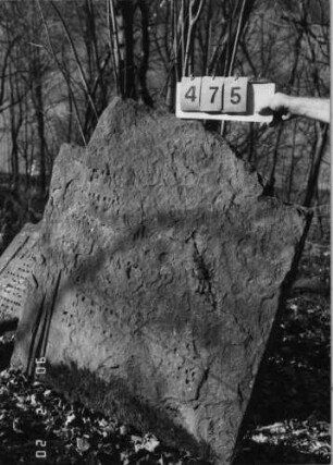 Grabstein 475