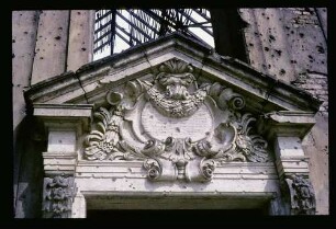 Detail an der Ruine des französischen Domes