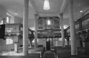 Evangelische Pfarrkirche — Langhaus