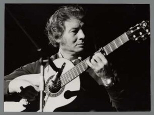 Jose Maria Molero : Portrait des spanischen Gitarristen Jose Maria Molero beim 26. Jazz Jamboree Warschau 1984