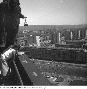 Blick vom Rathausturm Richtung Osten (Grunaer Straße)