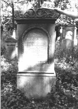 Grabstein 853