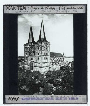 Xanten, St. Viktor : Außenansicht von SW