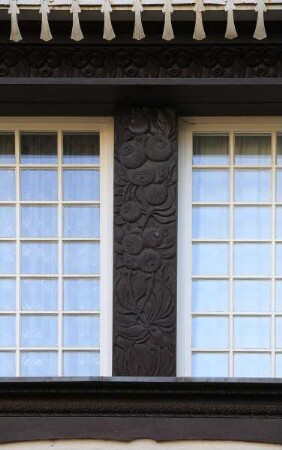Kleines Haus Glückert / Haus Rudolf Bosselt — Relief