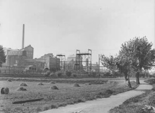 Meuselwitz-Rositzer Braunkohlerevier. Rositz. Brikettfabrik und Generatorenanlage