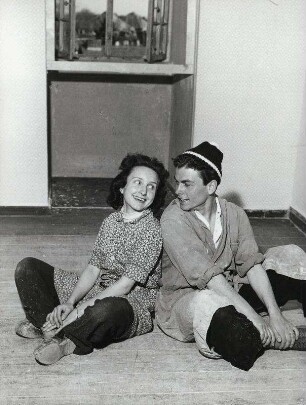 [Edith Hanke und Mann]