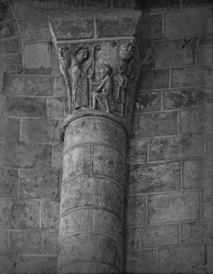 Kapitell mit Totila vor dem heiligen Benedikt