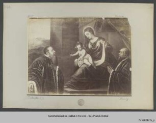 Madonna mit Kind und zwei Prokuratoren
