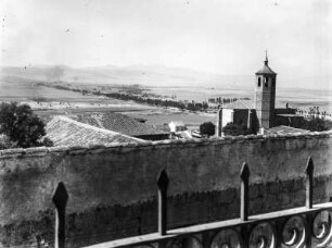 Sierra de Gredos von Avila aus : Blick von der Stadt Avila auf eine Ebene der Sierra de Gredos