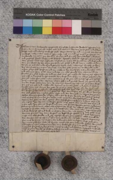 Hermann von Reckerode (Reckenrodt) und seine Frau Margarete verkaufen zwei Malter Hafer Eisenacher (Isennecher) Maß auf ihr Zinsgut zu Unkeroda (Unckenrode), das jetzt Hermann Snyder und seine Erben innehaben, an Äbtissin Katharina von Kohlhausen (Kolhusen), Priorin Gertrud Hesseberg (Hespergin) und den Konvent des Klosters St. Marien zu Allendorf (Allindorff) unter dem Frankenstein (Franckensteyn) an der Werra vor Salzungen (Saltzungin) für erhaltene 20 rheinische Gulden. Der Zins ist fällig an Michaelis; Hermann Snyder und seine Ehefrau haben die Lieferung gelobt, die Aussteller haben sie von der entsprechenden Verpflichtung ihnen gegenüber losgesagt. Bei Säumnis kann das Kloster gerichtlich gegen sie vorgehen; dabei entstehender Schaden ist zu ersetzen. Die Aussteller versprechen Währschaft. (1) Hermann von Reckerode siegelt für sich, seine Frau und seine Erben. Margarete bittet ihren Schwager (2) Werner von Reckerode, Burgmann zu Salzungen, um Mitbesiegelung; dieser kündigt sein Siegel an.