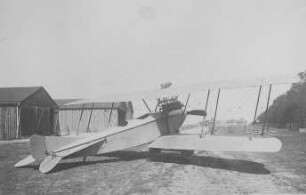 Renn-Militär-Doppeldecker : Technikgeschichte | Fliegende Menschen | Flugzeuge | Moderne Flugzeuge und ihre Einrichtungen