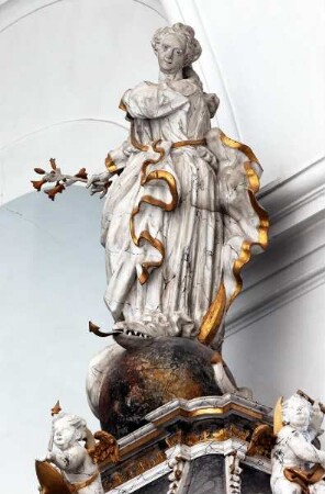 Kanzel mit Immaculata und Evangelisten — Schalldeckel mit Immaculata und Engeln — Immaculata