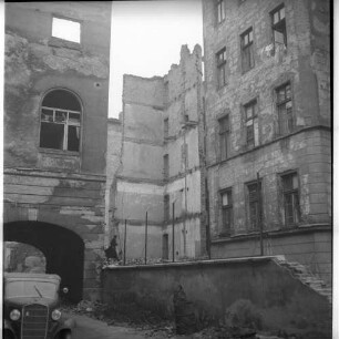 Negativ: Ruine, Winterfeldtstraße 33, 1950