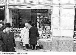 Schaufenster eines Fischgeschäftes