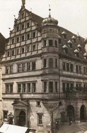 Rathaus : Rathaus mit Renaissance-Fassade