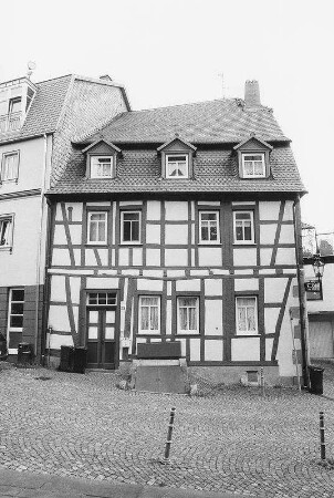 Wohnhaus, Fachwerk; Gelnhausen, Obermarkt 16