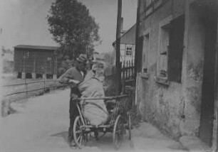 Der Lumpensammler um 1930 : Markersbach. Der Lumpensammler in der Hammerstraße