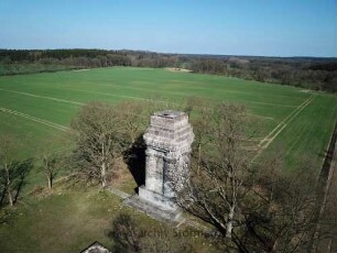 Reinbek: Bismarcksäule: Luftbild in Richtung Nordwesten