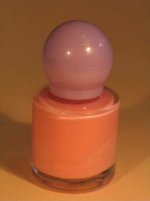 Markwins Int' l- NAIL POLISH
