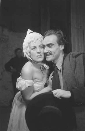 Szenenbilder aus der Oper "Der Bajazzo" von Ruggero Leoncavallo an der Deutschen Staatsoper Berlin : Rollenporträts