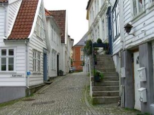 Bergen: Straßenzug bei "Kippersmauet"